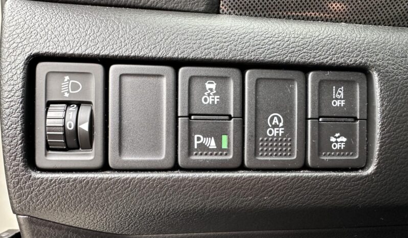 SUZUKI VITARA 1.4 Hybrid GLX Panorama MAGYAR – 9.000 KM. 3 + 7 ÉV GYÁRI GARANCIÁVAL!! full