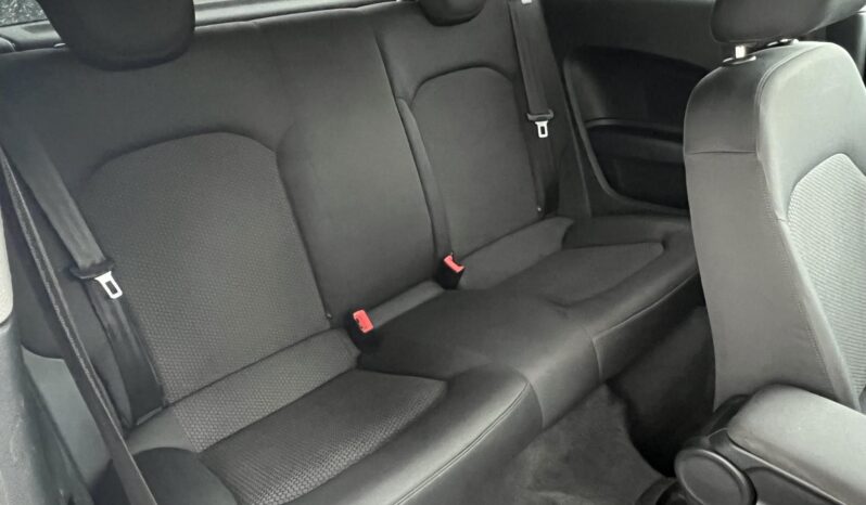 AUDI A1 1.2 TFSI Ambition Gyári fényezés!!!! Xenon fényszórók!!! full