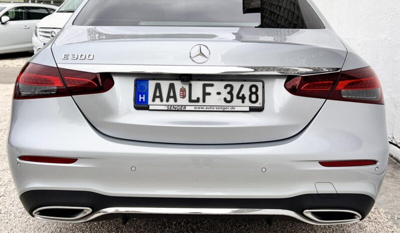 MERCEDES-BENZ E 300 9G-TRONIC Mild hybrid drive 55000km ÚJSZERŰ! LÉGRUGÓS! AMG STYLE! full