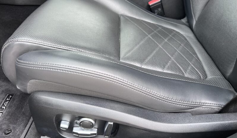 JAGUAR XF P300 R-Dynamic HSE AWD (Automata) Magyarországi FULL-FULL EXTRA! Vez.sz.könyv!!! full