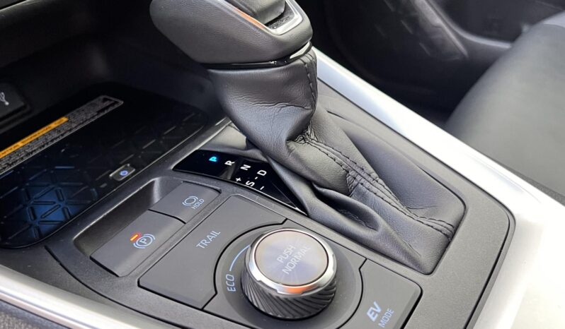 TOYOTA RAV 4 Rav4 2.5 Hybrid Black Edition AWD e-CVT 4WD 5ÉV GARANCIA ÚJSZERŰ! VONÓHOROG! 1. TULAJDONOS! full