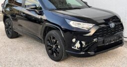 TOYOTA RAV 4 Rav4 2.5 Hybrid Black Edition AWD e-CVT 4WD 5ÉV GARANCIA ÚJSZERŰ! VONÓHOROG! 1. TULAJDONOS!