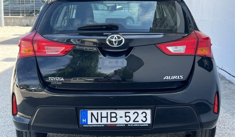 TOYOTA AURIS 1.4 D-4D Active Friss műszakival. jó állapotú! full