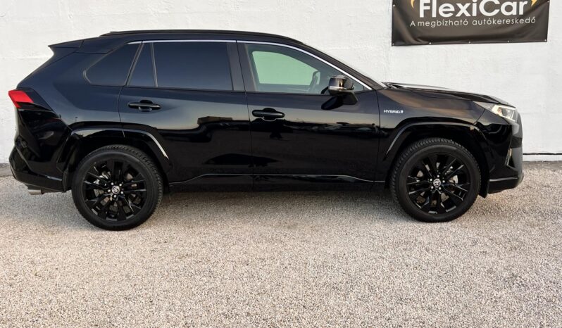 TOYOTA RAV 4 Rav4 2.5 Hybrid Black Edition AWD e-CVT 4WD 5ÉV GARANCIA ÚJSZERŰ! VONÓHOROG! 1. TULAJDONOS! full