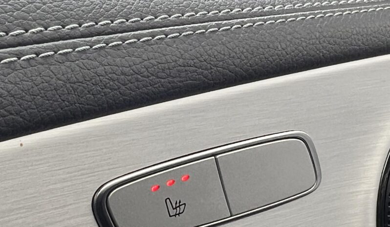 MERCEDES-BENZ E 300 9G-TRONIC Mild hybrid drive 55000km ÚJSZERŰ! LÉGRUGÓS! AMG STYLE! full