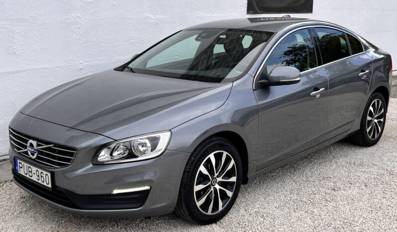 VOLVO S60 2.0 [T4] Momentum Geartronic 52.000km!!! GYÖNYÖRŰ ÁLLAPOT! VEZ.SZ.KÖNYV! full