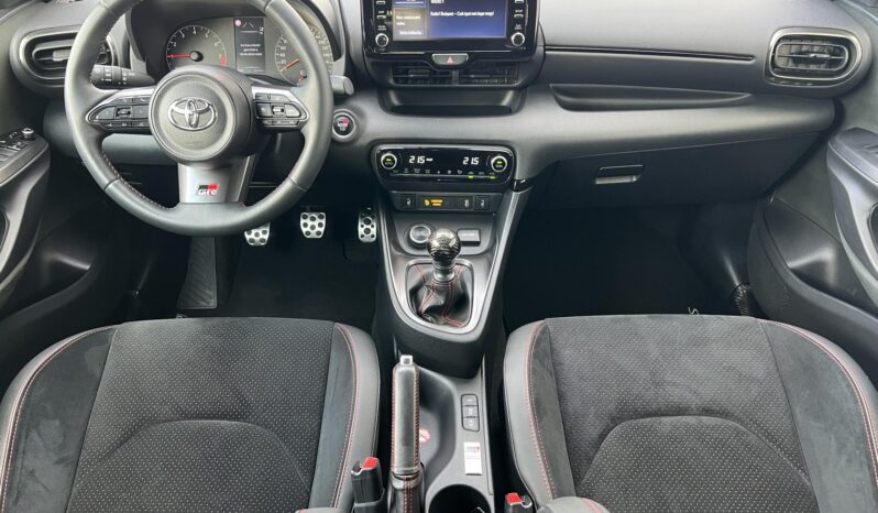 TOYOTA YARIS 1.6 VVT-i GR Sport 4WD Sport csomag! Magyarországi! Sérülésmentes! full