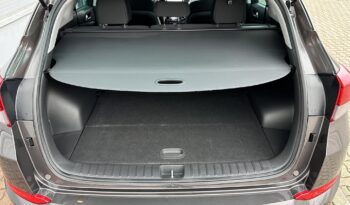 HYUNDAI TUCSON 1.6 GDI Premium MAGYAR – 36.000 KM – ÚJSZERŰ ÁLLAPOTBAN!! full