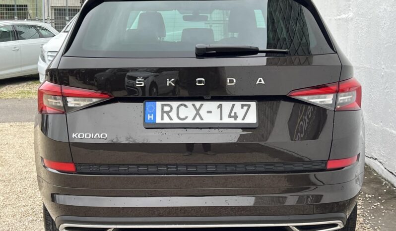 SKODA KODIAQ 2.0 TDI SCR L&K 4×4 DSG [7 személy] Magyarországi Laurin and Klement 7 személyes!!! full