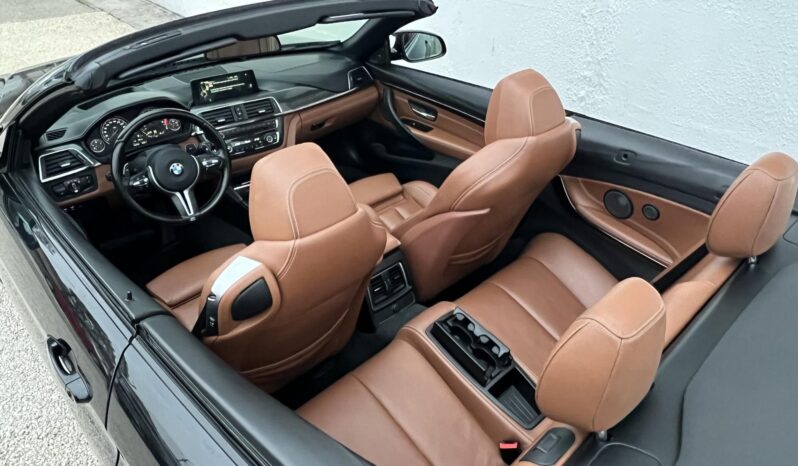 BMW M4 DKG Gyönyörű állapotban!!! full