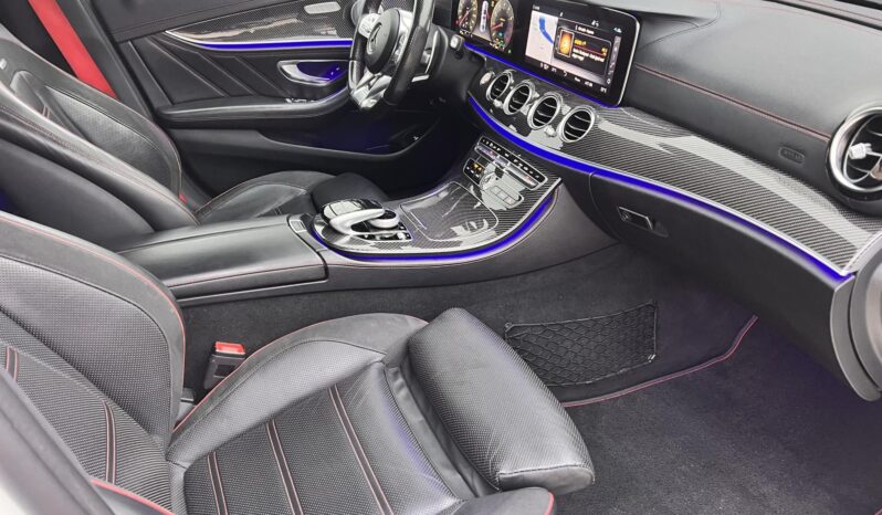 MERCEDES-AMG E 53 4MATIC+ 9G-TRONIC EQ Boost Magyarországi BURMESTER LÉGRUGÓ Fekete tető! full