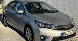TOYOTA COROLLA Sedan 1.6 Lounge (Automata) Magyarországi!!! Elsőtulajdonostól!!! 30.000Km!!!
