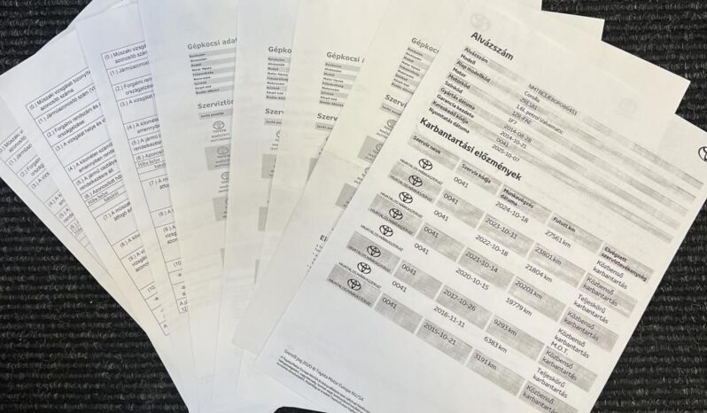 TOYOTA COROLLA Sedan 1.6 Lounge (Automata) Magyarországi!!! Elsőtulajdonostól!!! 30.000Km!!! full