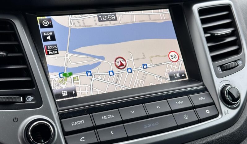 HYUNDAI TUCSON 1.6 GDI Premium MAGYAR – 36.000 KM – ÚJSZERŰ ÁLLAPOTBAN!! full