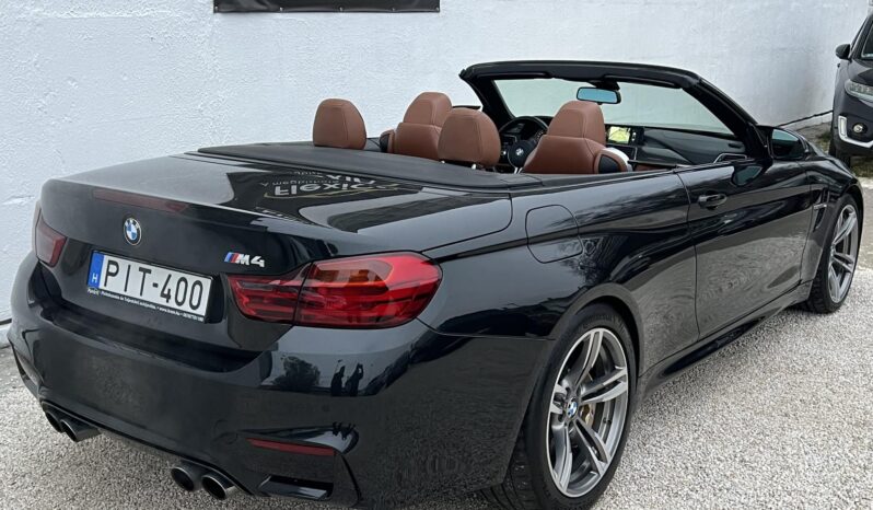 BMW M4 DKG Gyönyörű állapotban!!! full