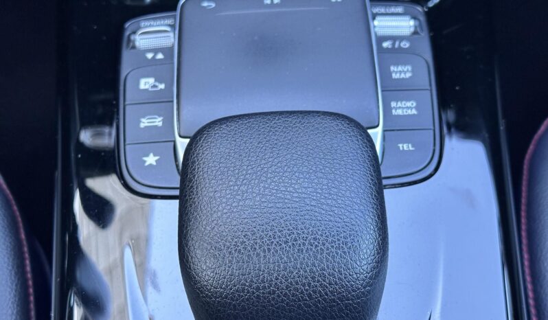 MERCEDES-BENZ A-OSZTÁLY A 180 d AMG Line 7G-DCT PANORÁMA – ÚJSZERŰ ÁLLAPOTBAN!! full