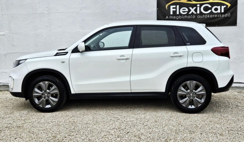SUZUKI VITARA 1.4 Hybrid GL+ MAGYAR – 45.000KM – GYÁRI GARANCIÁLIS – TÉLI KERÉK GARNITÚRÁVAL!! full
