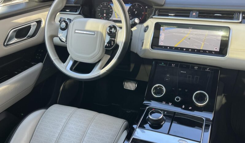 LAND ROVER RANGE ROVER VELAR RangeVelar 3.0D V6 SD6 First Edition (Automata) Magyarországi!!!! Panoráma tető!!! Gyönyörű állapot!!! full