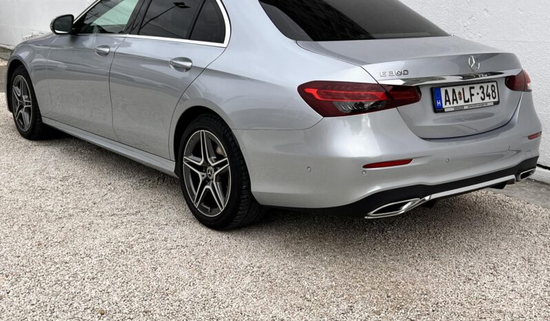 MERCEDES-BENZ E 300 9G-TRONIC Mild hybrid drive 55000km ÚJSZERŰ! LÉGRUGÓS! AMG STYLE! full