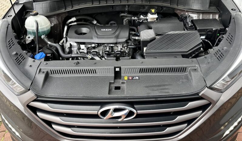 HYUNDAI TUCSON 1.6 GDI Premium MAGYAR – 36.000 KM – ÚJSZERŰ ÁLLAPOTBAN!! full