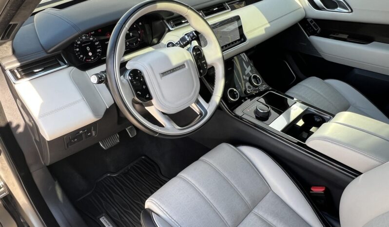 LAND ROVER RANGE ROVER VELAR RangeVelar 3.0D V6 SD6 First Edition (Automata) Magyarországi!!!! Panoráma tető!!! Gyönyörű állapot!!! full