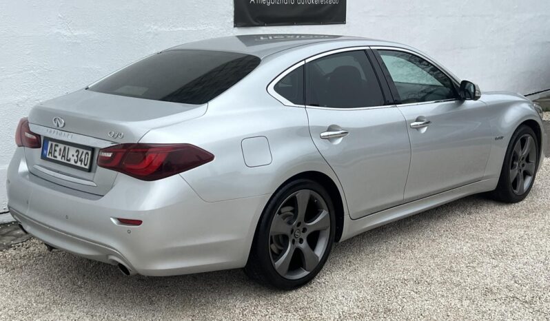 INFINITI Q70 3.5 V6 Hybrid Premium Tech (Automata) EU6 full