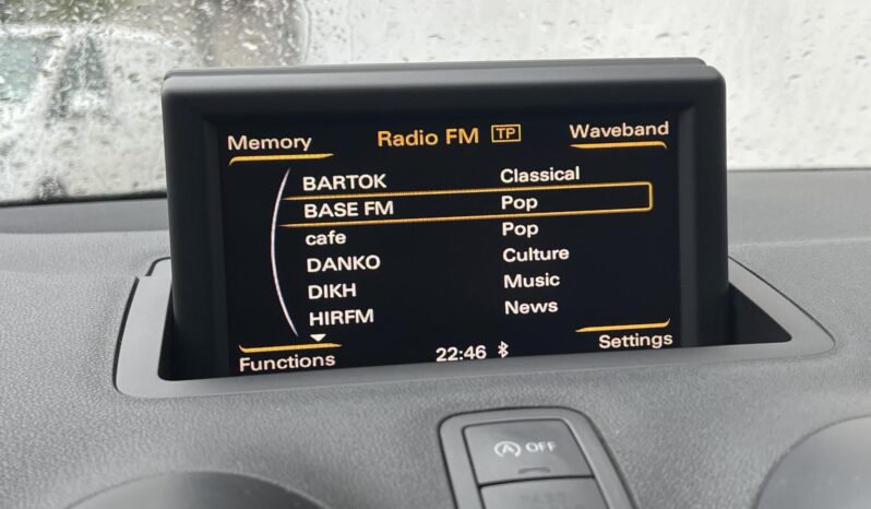 AUDI A1 1.2 TFSI Ambition Gyári fényezés!!!! Xenon fényszórók!!! full