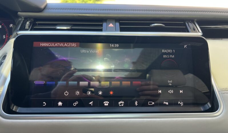 LAND ROVER RANGE ROVER VELAR RangeVelar 3.0D V6 SD6 First Edition (Automata) Magyarországi!!!! Panoráma tető!!! Gyönyörű állapot!!! full