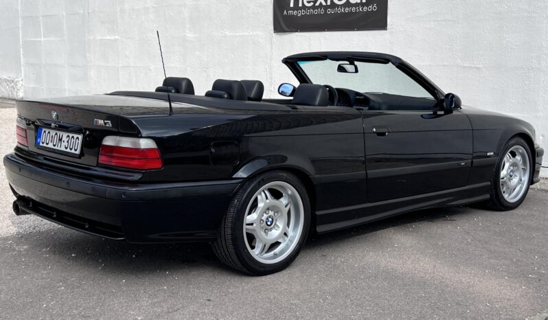 BMW M3 GYŰJTŐI ÁLLAPOT! Keménytetővel! 321LE Európai modell! full