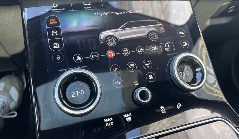LAND ROVER RANGE ROVER VELAR RangeVelar 3.0D V6 SD6 First Edition (Automata) Magyarországi!!!! Panoráma tető!!! Gyönyörű állapot!!! full