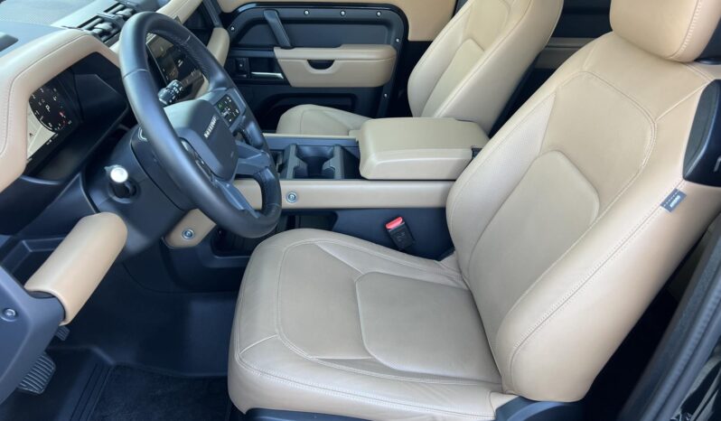 LAND ROVER DEFENDER 90 D300 X-Dynamic HSE (Automata) 16.000km Magyarországi SZALONÁLLAPOT!!! full