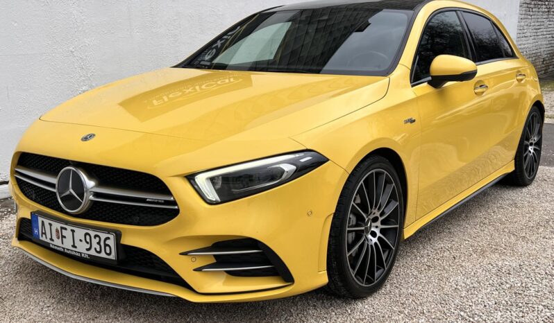 MERCEDES-AMG A-OSZTÁLY A 35 AMG 4matic. Head-Up! Burmester! Panoráma tető! full