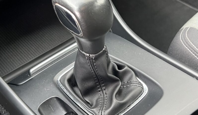 VOLVO XC40 1.5 [T3] Momentum Pro Magyarországi 1. tulajdonos Vez.sz.könyv! full