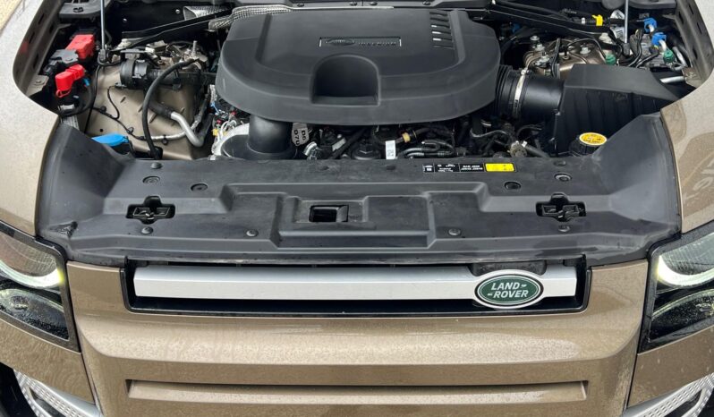 LAND ROVER DEFENDER 110 D300 SE (Automata) Magyarországi ÚJSZERŰ!!! LÉGRUGÓS Vonóhoroggal! full