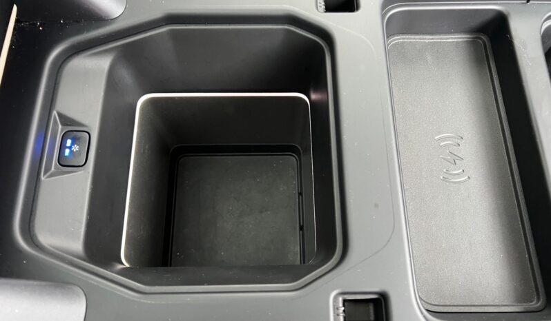 LAND ROVER DEFENDER 110 D300 SE (Automata) Magyarországi ÚJSZERŰ!!! LÉGRUGÓS Vonóhoroggal! full