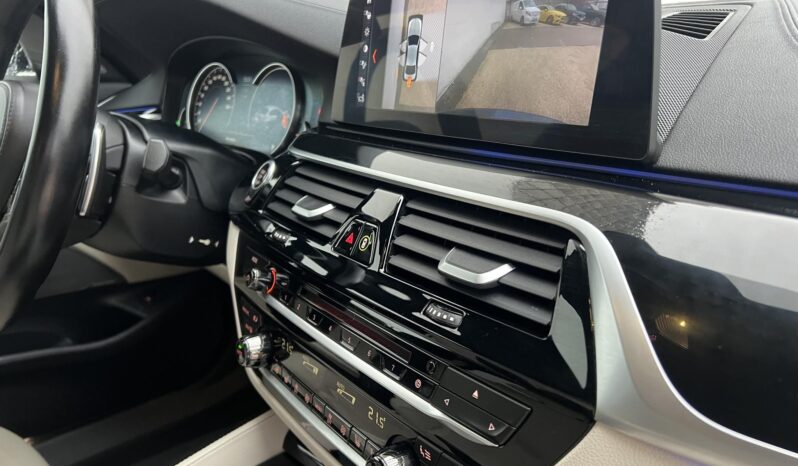 BMW 540d xDrive (Automata) Vezetett szervizkönyv! Gyönyörű állapot! Ülésszellőztetéssel! full