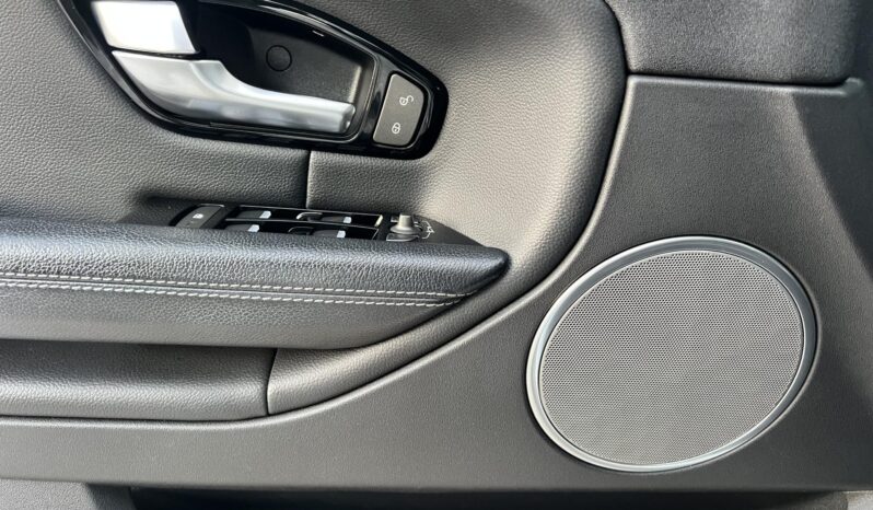 LAND ROVER RANGE ROVER EVOQUE RangeEvoque 2.0 Td4 SE Dynamic Special Edition 84.000km GYÖNYÖRŰ ÁLLAPOT! Panorámatető! full