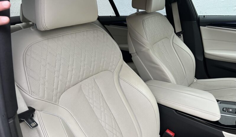 BMW 540d xDrive (Automata) Vezetett szervizkönyv! Gyönyörű állapot! Ülésszellőztetéssel! full