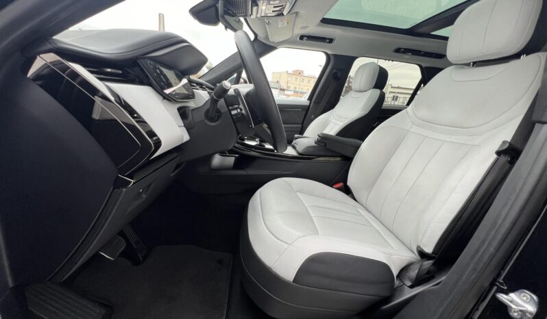 LAND ROVER RANGE ROVER SPORT RangeSport P510e First Edition (Automata) 30.000km! Magyarországi! ÁFA-s!!! ÚJSZERŰ!!! full