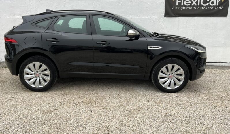 JAGUAR E-PACE D180 S (Automata) AWD Bőrülés Panorámatető Navigáció full