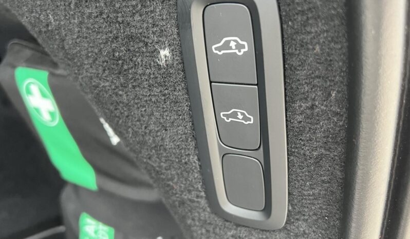 VOLVO XC90 2.0 [B5] MHEV Ultimate Dark Geartronic (7 személyes ) ÁFA-S! Magyarországi LÉGRUGÓS 7 személyes R-DESIGN full