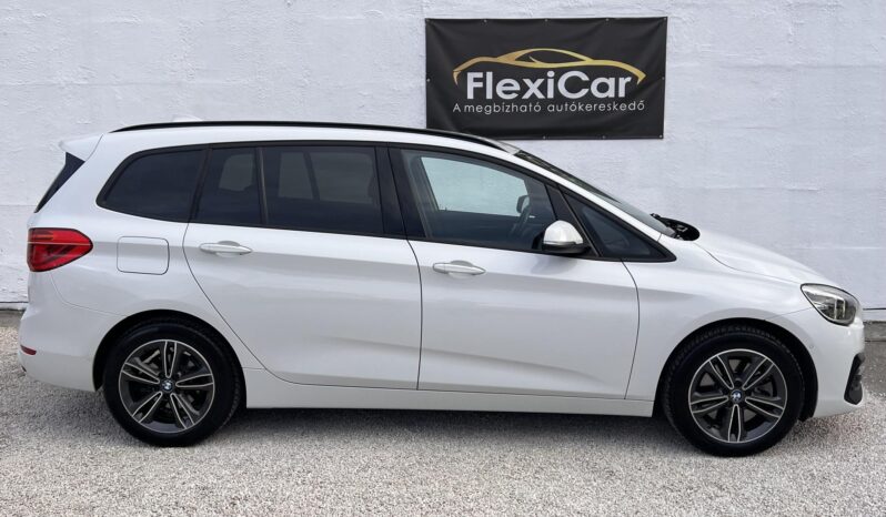 BMW 220i Sport (Automata) (7 személyes ) Magyarországi 84.000km! GYÖNYÖRŰ ÁLLAPOT! full