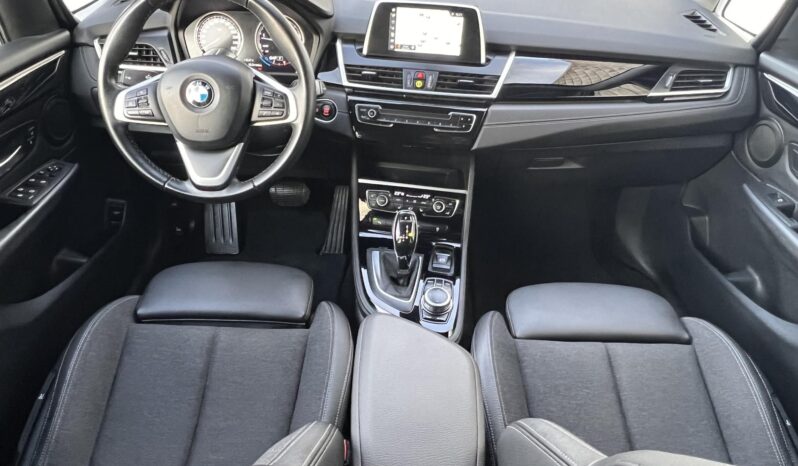 BMW 220i Sport (Automata) (7 személyes ) Magyarországi 84.000km! GYÖNYÖRŰ ÁLLAPOT! full