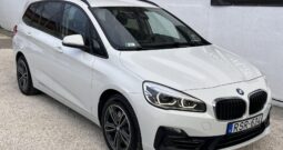 BMW 220i Sport (Automata) (7 személyes ) Magyarországi 84.000km! GYÖNYÖRŰ ÁLLAPOT!
