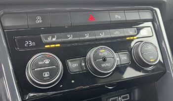 VOLKSWAGEN T-ROC 2.0 TSI Sport 4Motion DSG Magyarországi! Első tulajdonostól! Bicolor bőr! Digit Műszerfal! Sérülédmentes! full