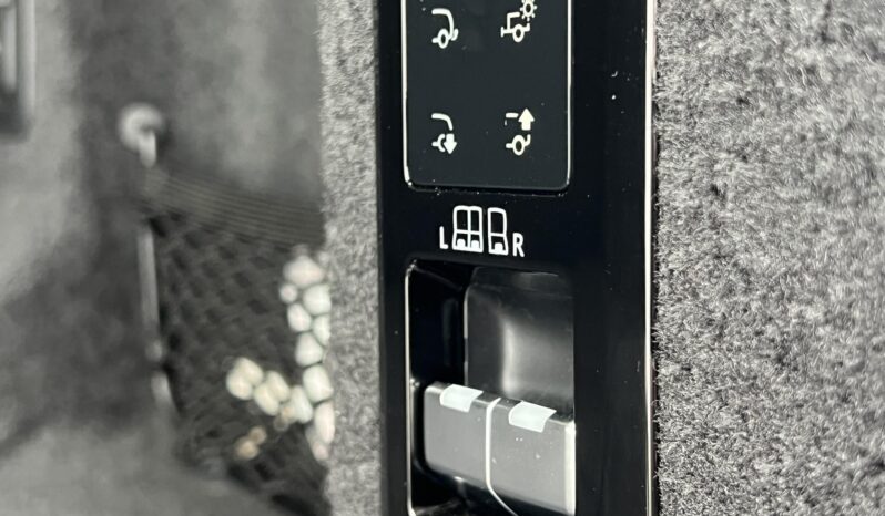 LAND ROVER RANGE ROVER SPORT RangeSport P510e First Edition (Automata) 30.000km! Magyarországi! ÁFA-s!!! ÚJSZERŰ!!! full