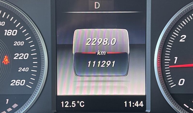 MERCEDES-BENZ C 180 9G-TRONIC Magyarországi. végig vezetett szervizkönyv! full