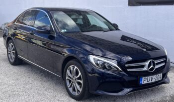 MERCEDES-BENZ C 180 9G-TRONIC Magyarországi. végig vezetett szervizkönyv! full