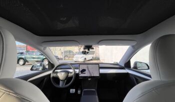 TESLA MODEL Y Performance AWD (Automata) Magyarországi! Sérülédmentes! Midnight Silver! White Interior! Gyönyörű állapot! full