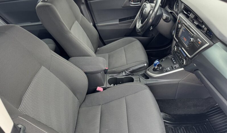 TOYOTA AURIS Touring Sports 1.8 HSD Active (Automata) Magyarországi – Gyönyörű állapotban!! full